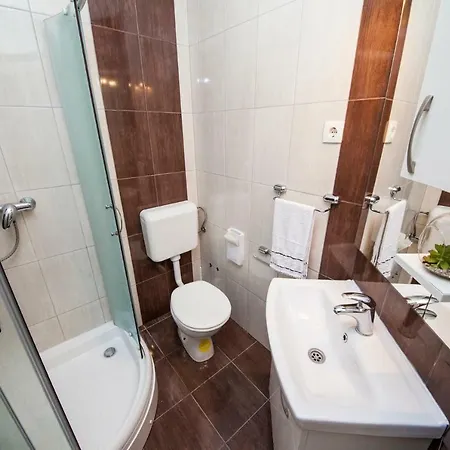 Daire And Mobile Homes