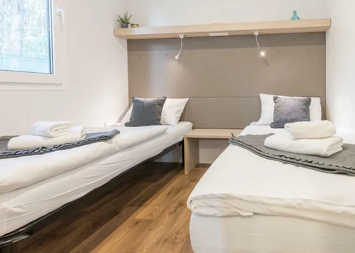 And Mobile Homes Daire *