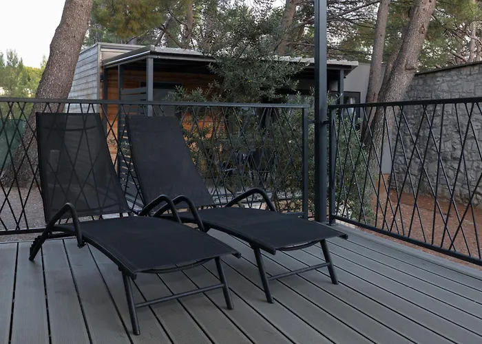 And Mobile Homes Makarska